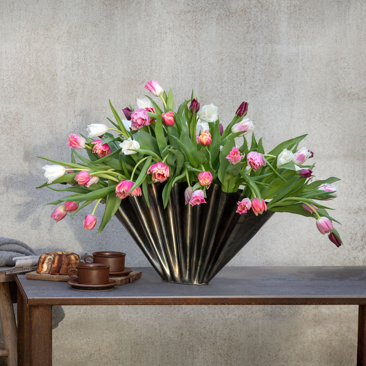 K&#246;p hem blommor